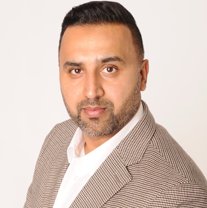 Taj Sandhu — Trusted Real Estate Agent Surrey BC